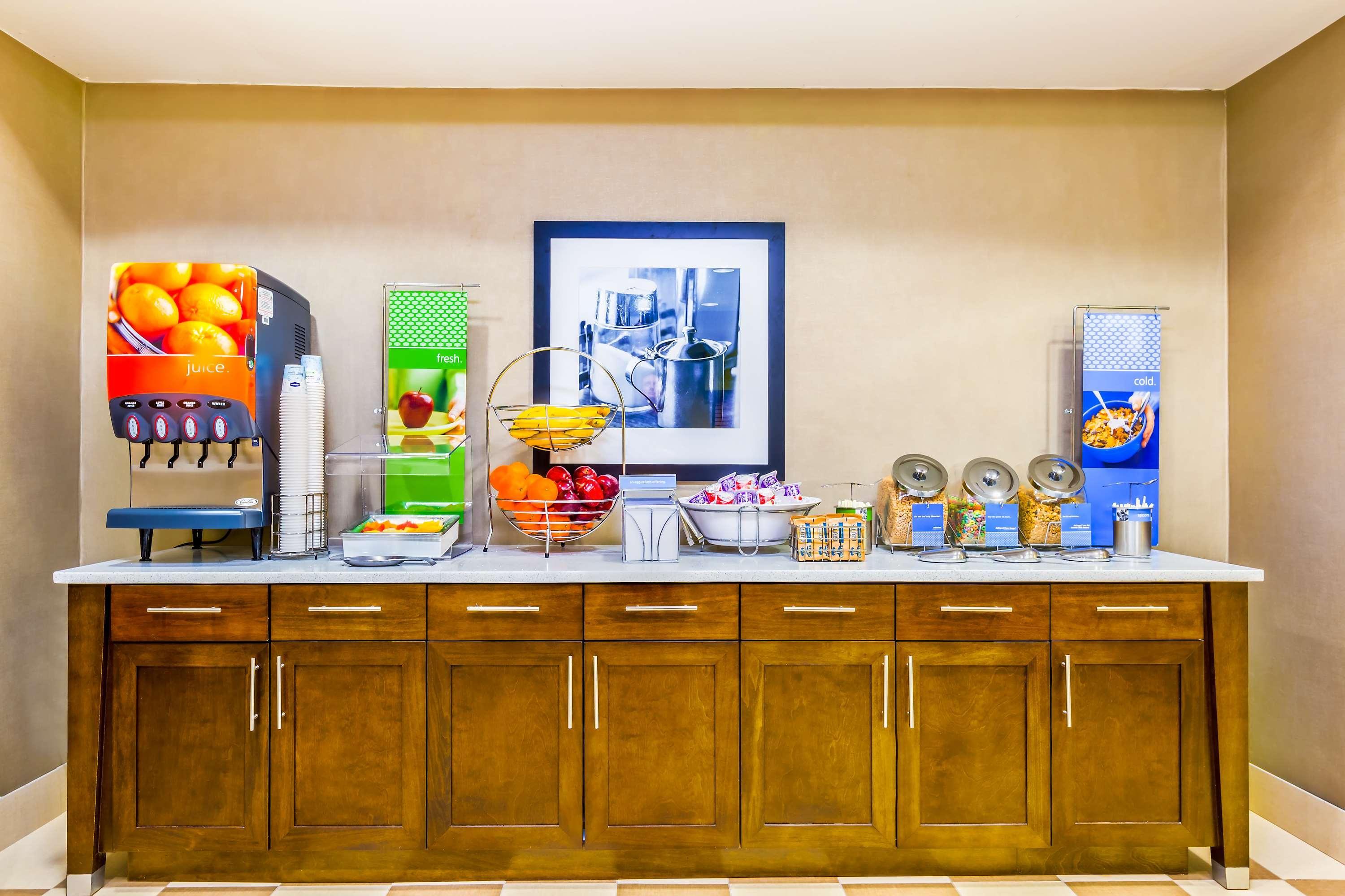 Hampton Inn Huntsville-Arsenal/South Parkway Экстерьер фото